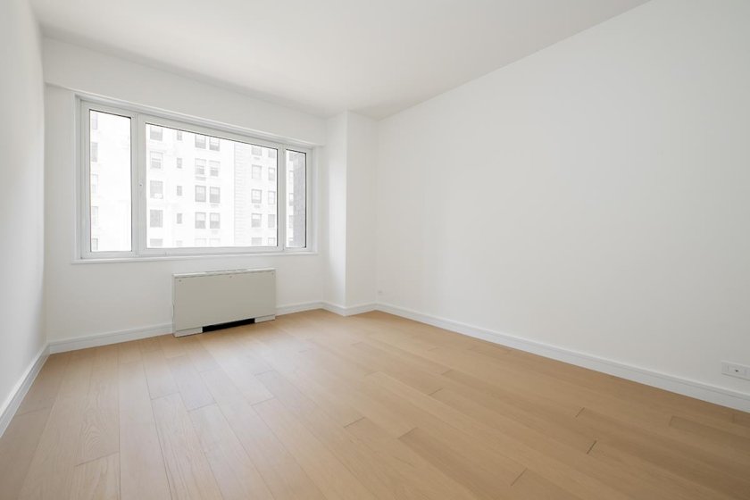 wide photo