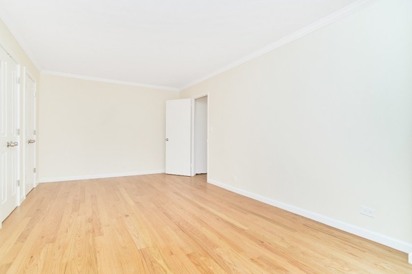 wide photo