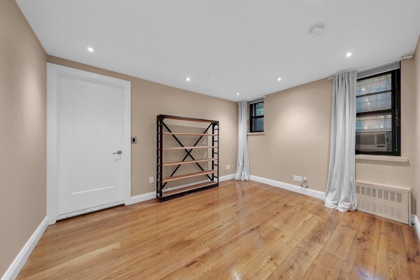 wide photo