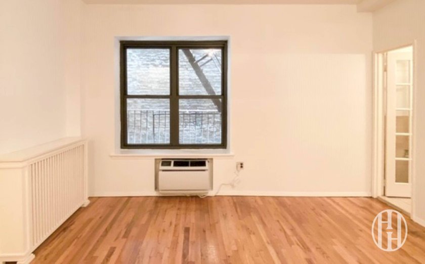 wide photo