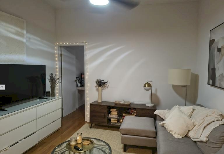 wide photo