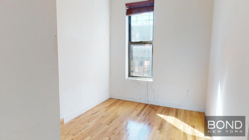 wide photo