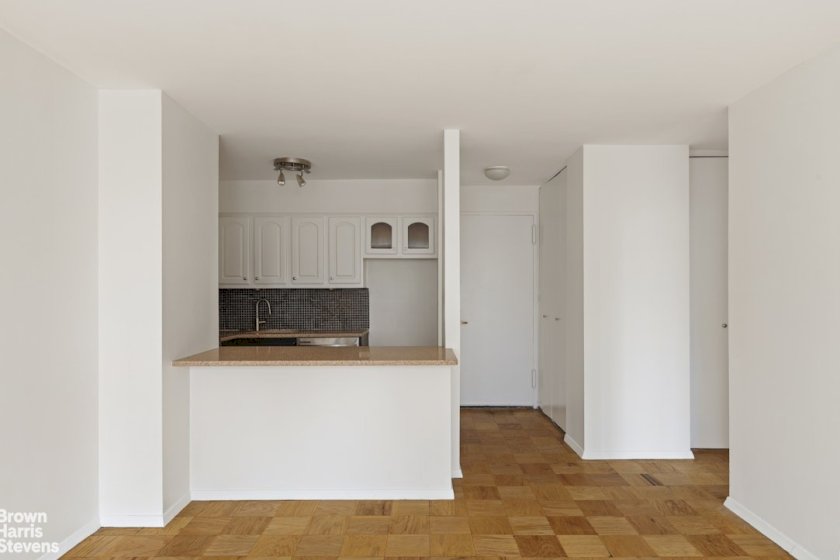 wide photo