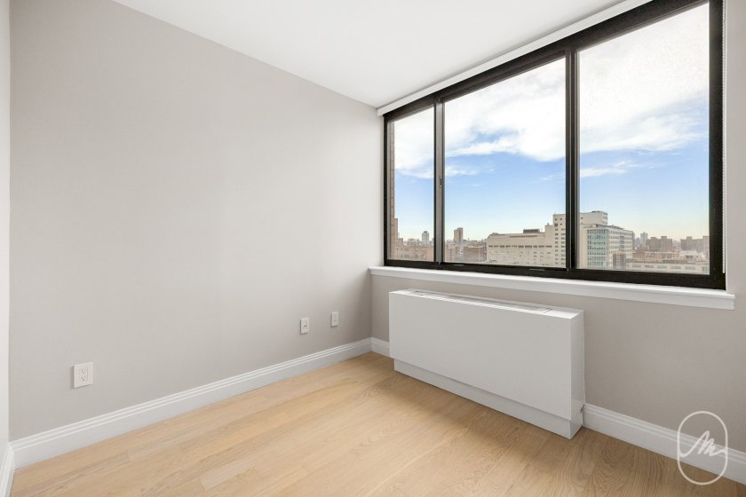 wide photo