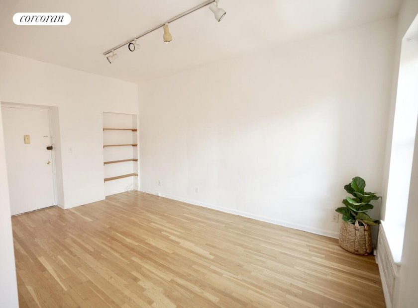wide photo