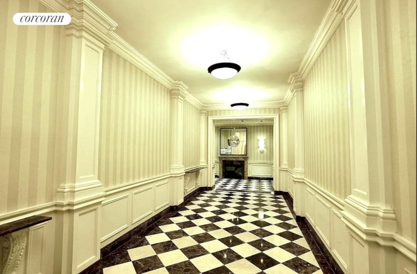 wide photo