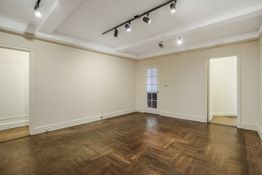 wide photo