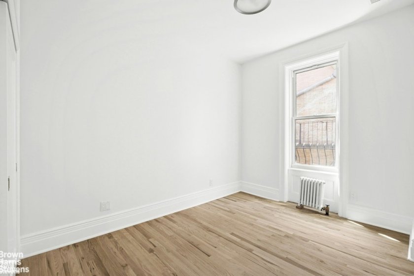 wide photo