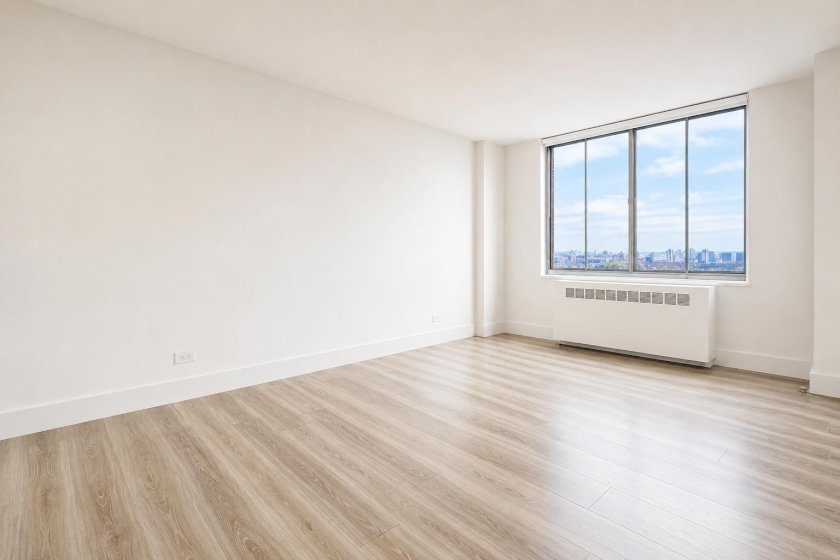 wide photo