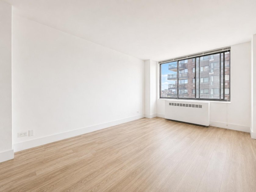 wide photo