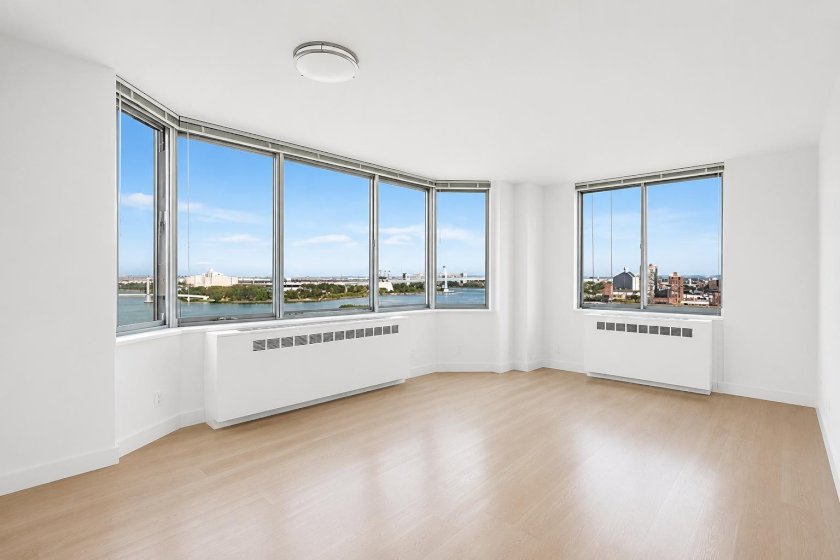 wide photo