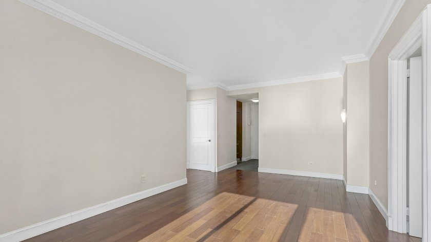 wide photo