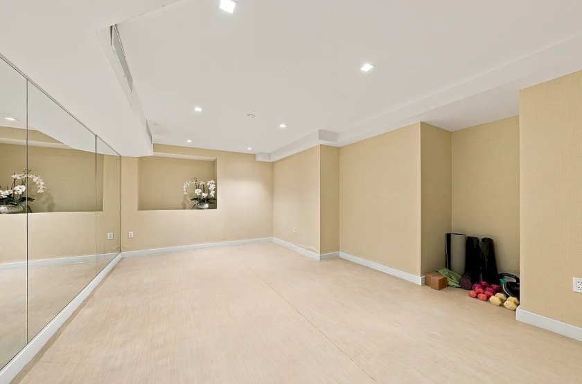 wide photo