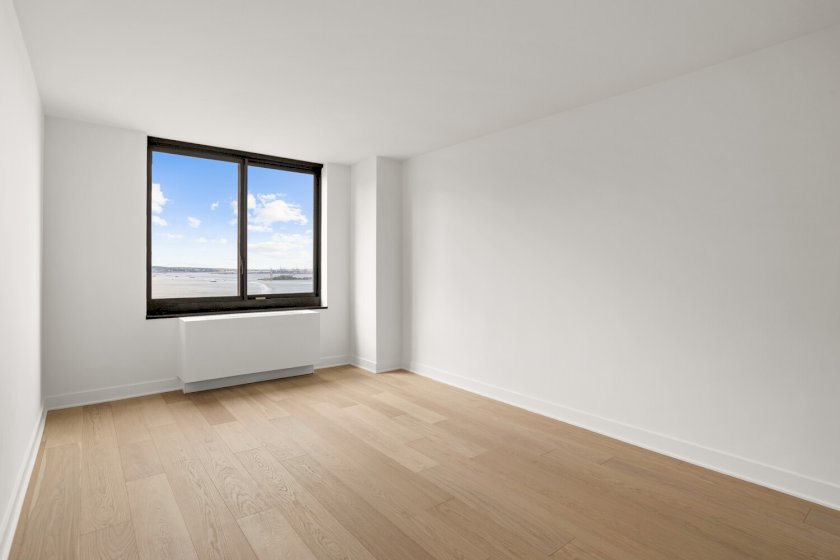 wide photo