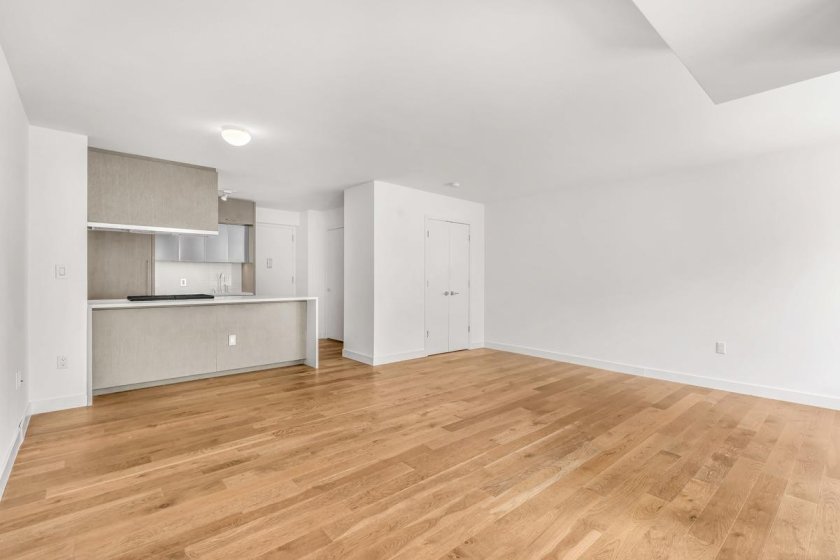 wide photo