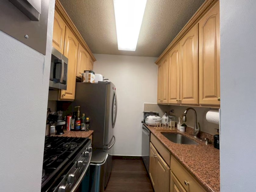 wide photo