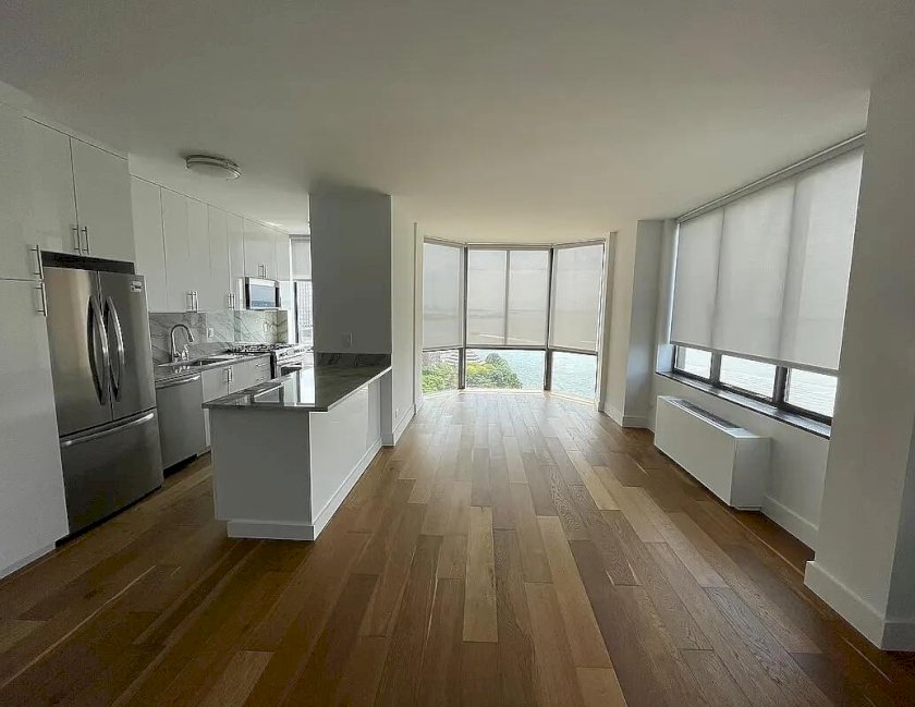 wide photo