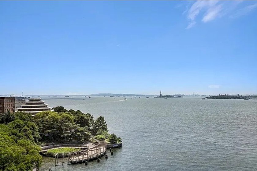 wide photo