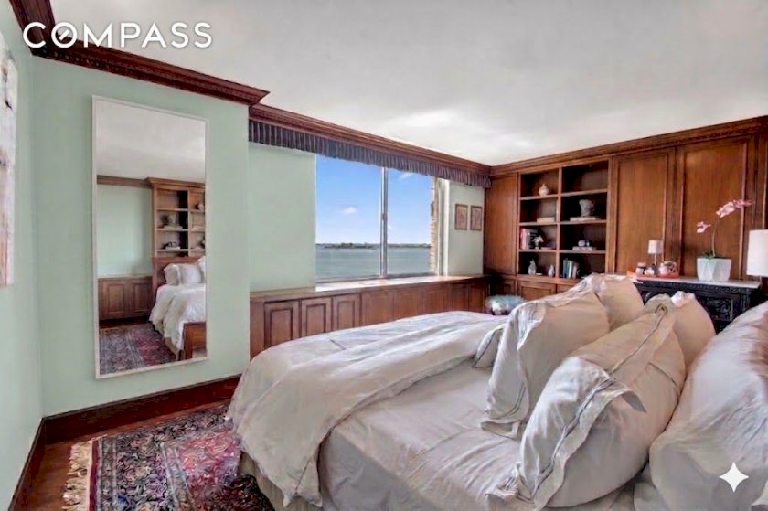 wide photo