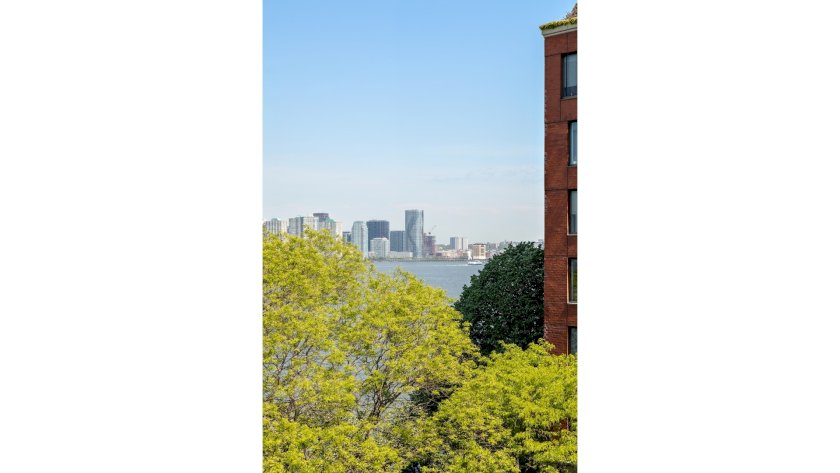 wide photo